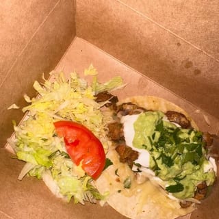 Favela's Style Taco Combo